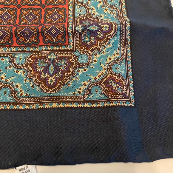 Sulka Mens Silk Scarf - Picture 3 of 5